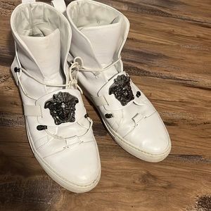 USED - Men’s Versace High Top Medusa Sneakers